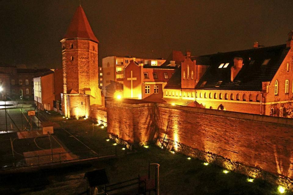 Karczma Rycerska Lebork Apartment Exterior foto