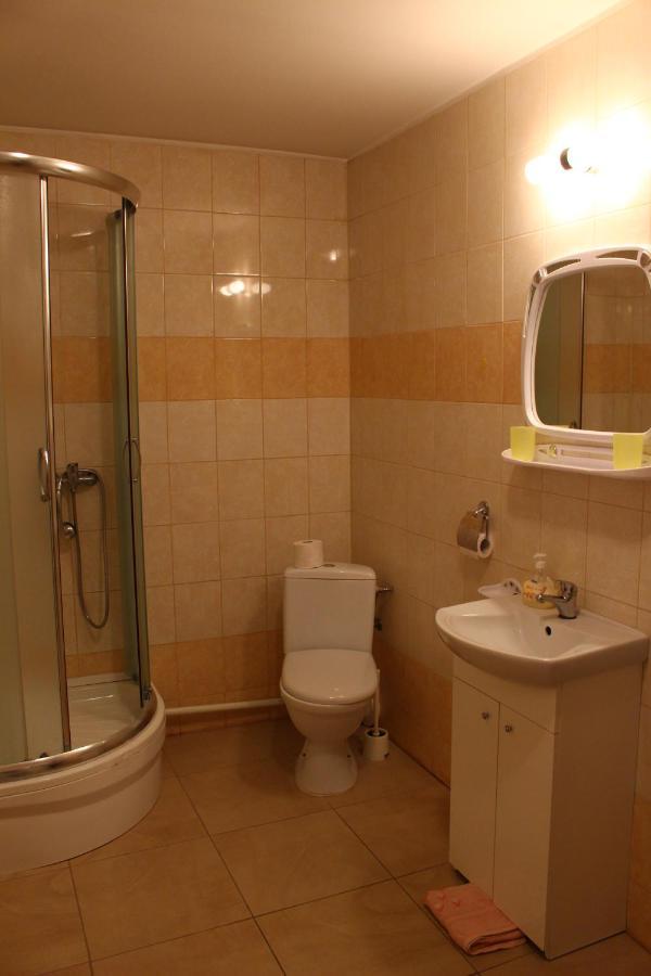 Karczma Rycerska Lebork Apartment Exterior foto